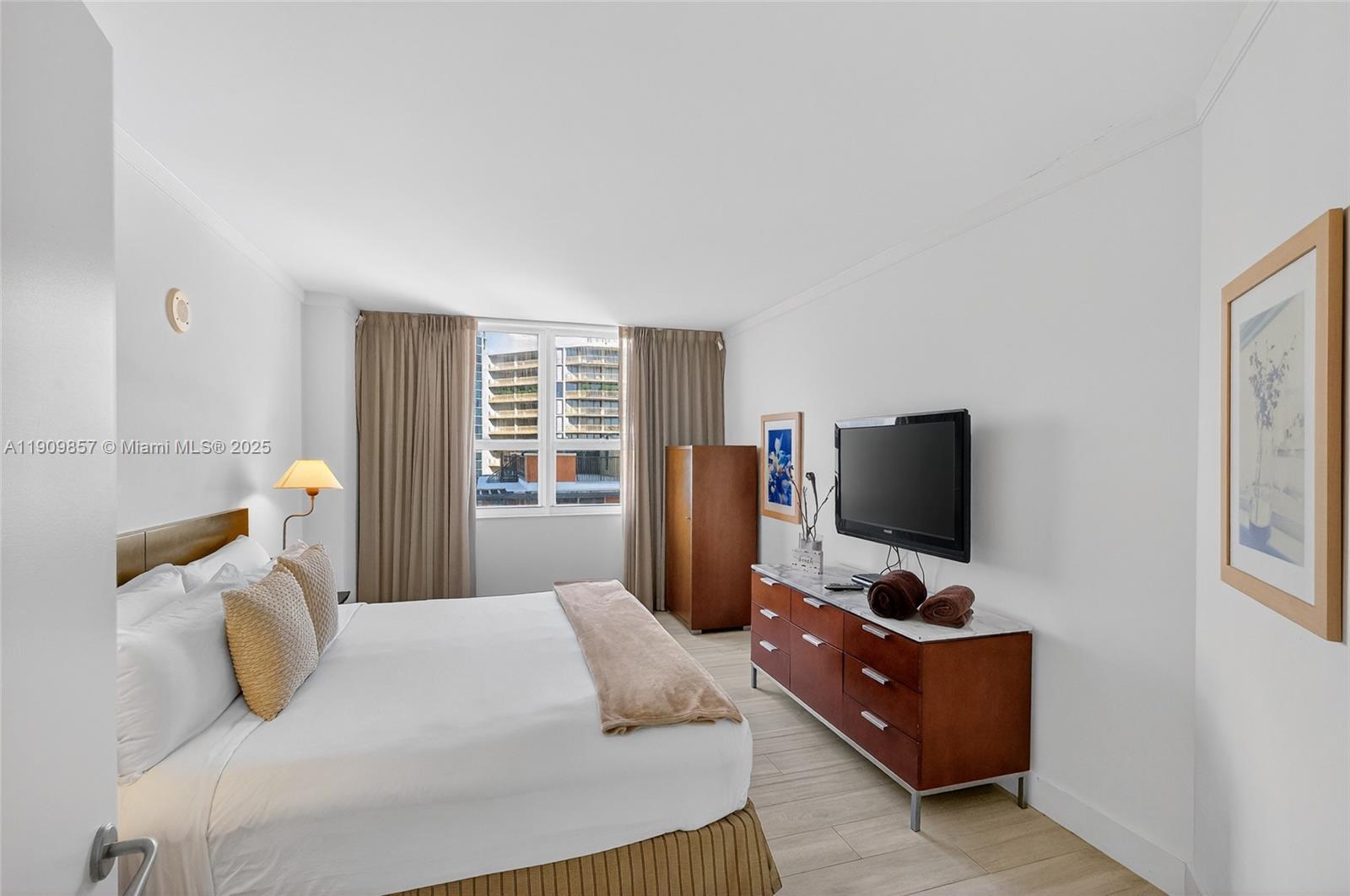 MUTINY PARK CONDO - Residential