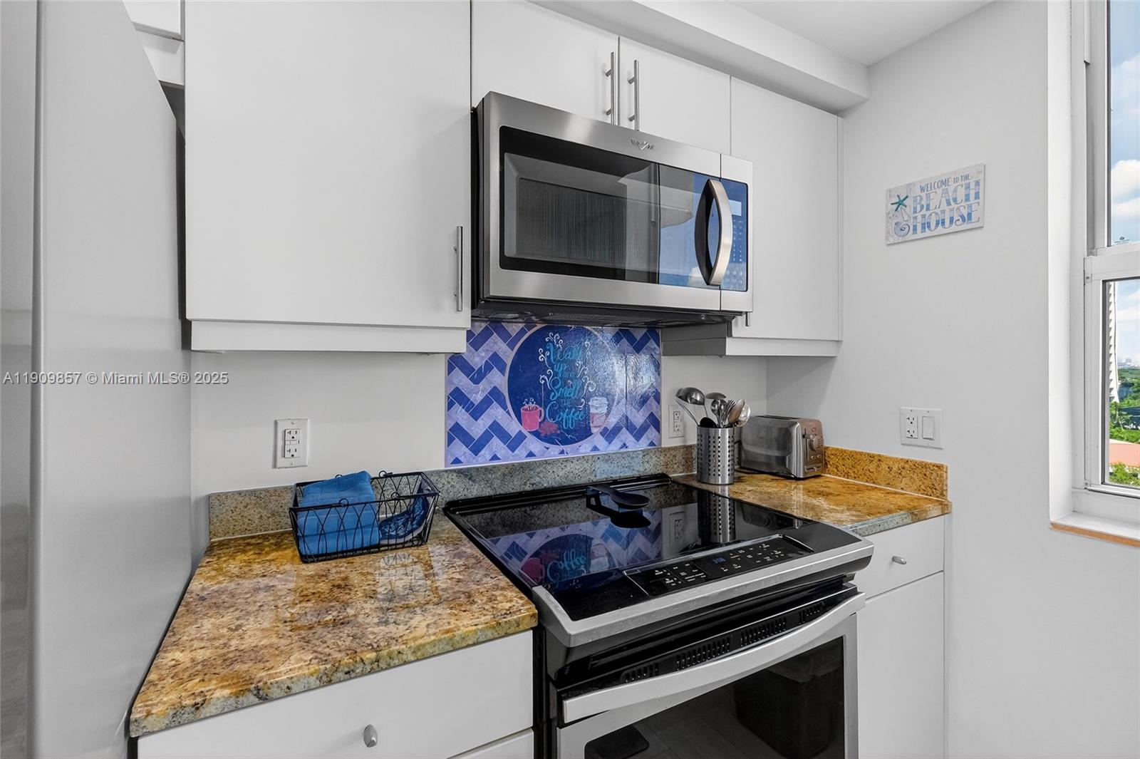 MUTINY PARK CONDO - Residential