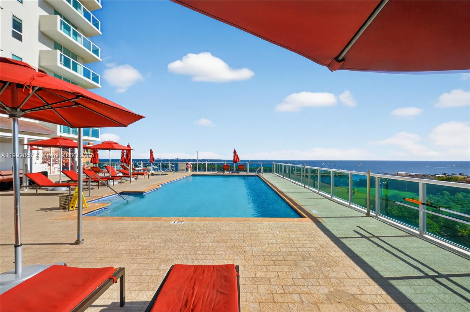 MUTINY PARK CONDO - Residential