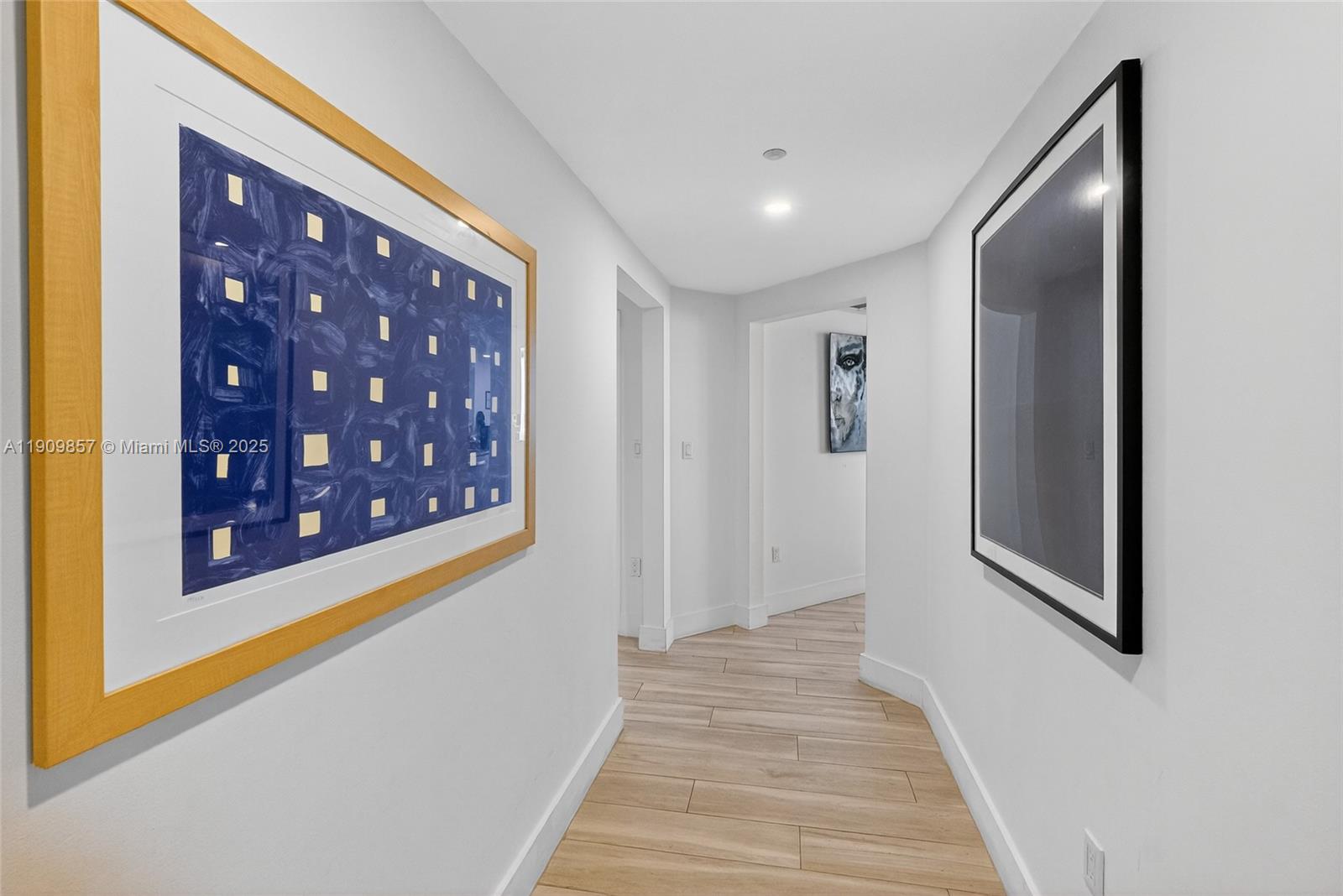 MUTINY PARK CONDO - Residential