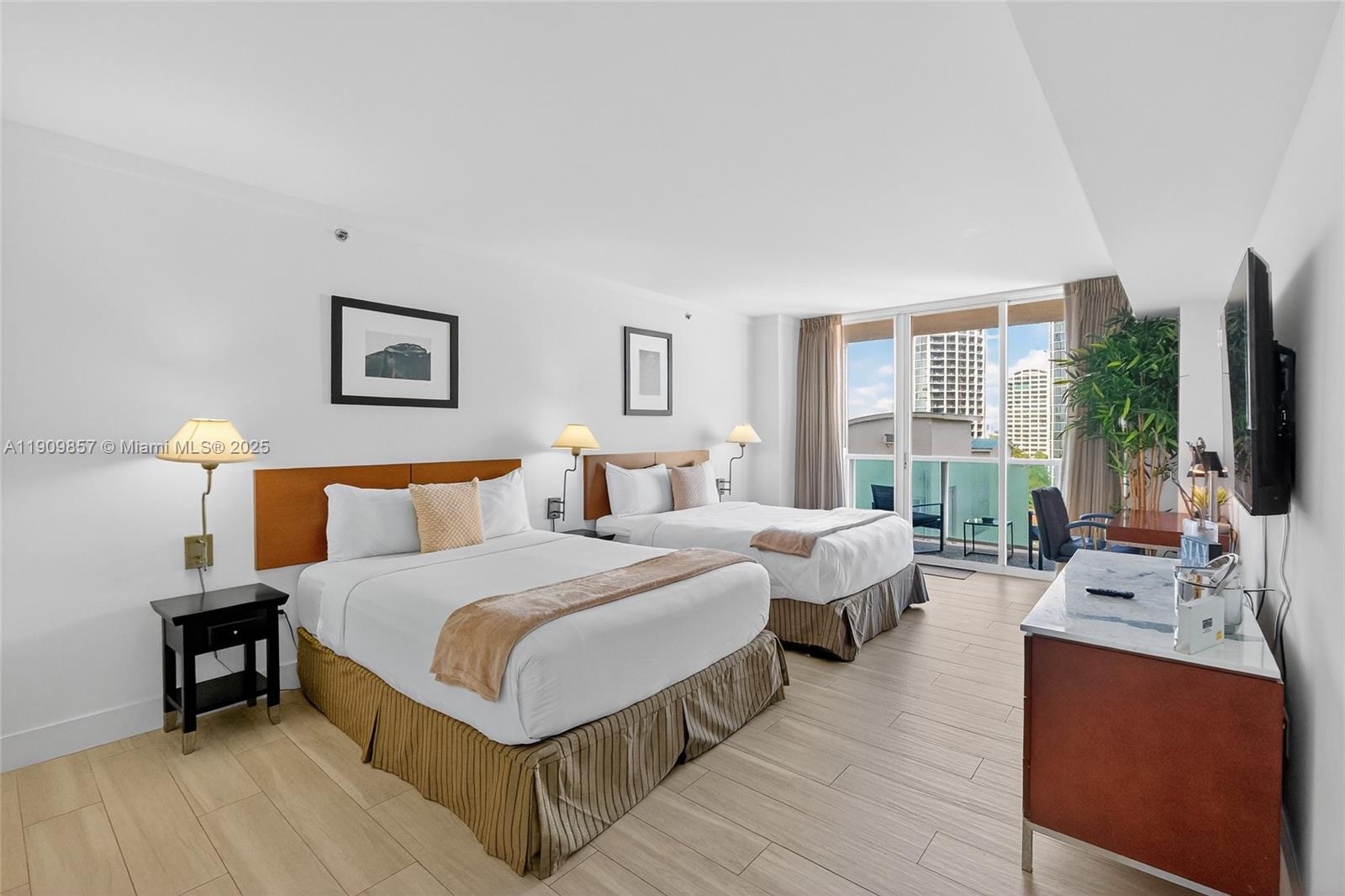 MUTINY PARK CONDO - Residential