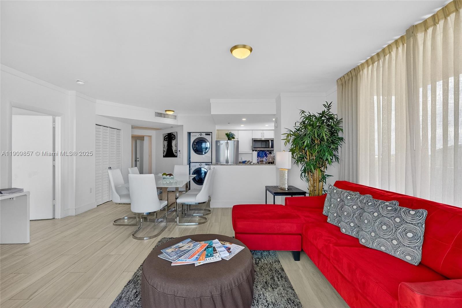 MUTINY PARK CONDO - Residential