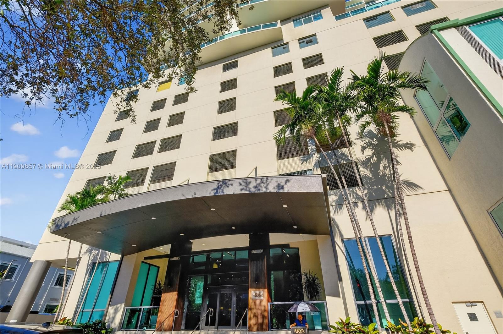 MUTINY PARK CONDO - Residential