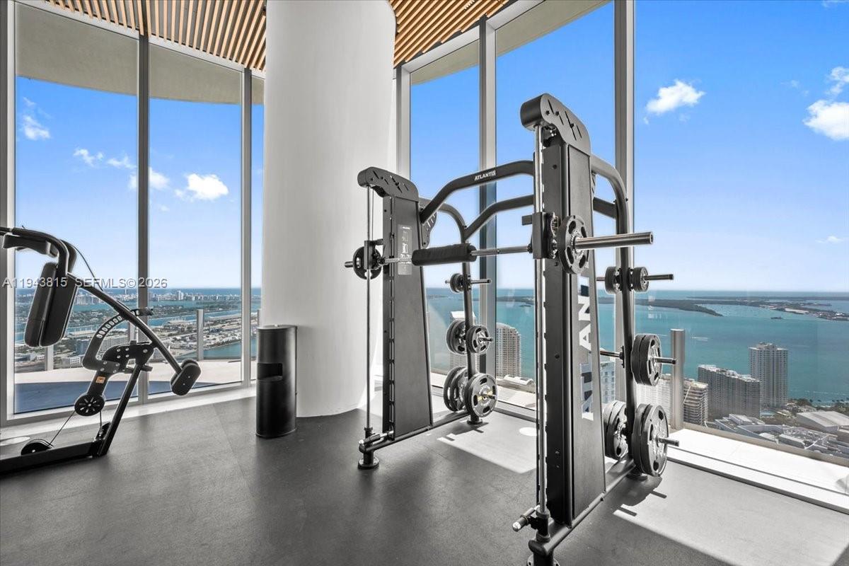 ASTON MARTIN - Residential Lease