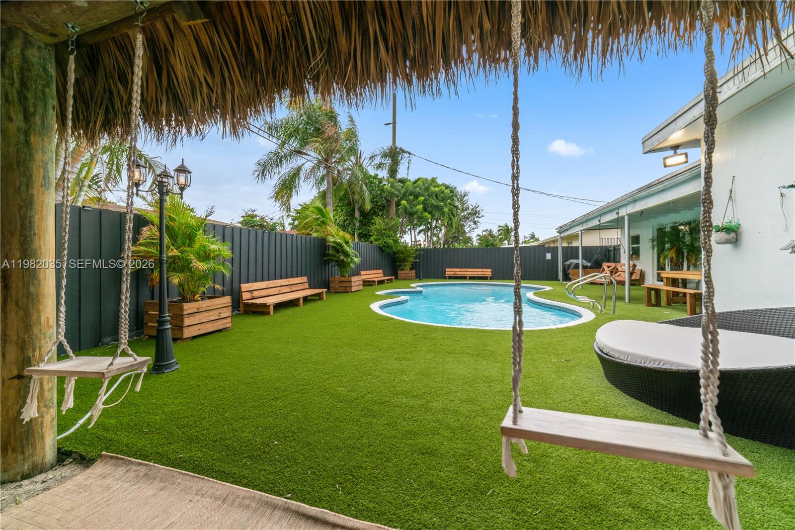 GREYKNOLL ESTATES - Residential