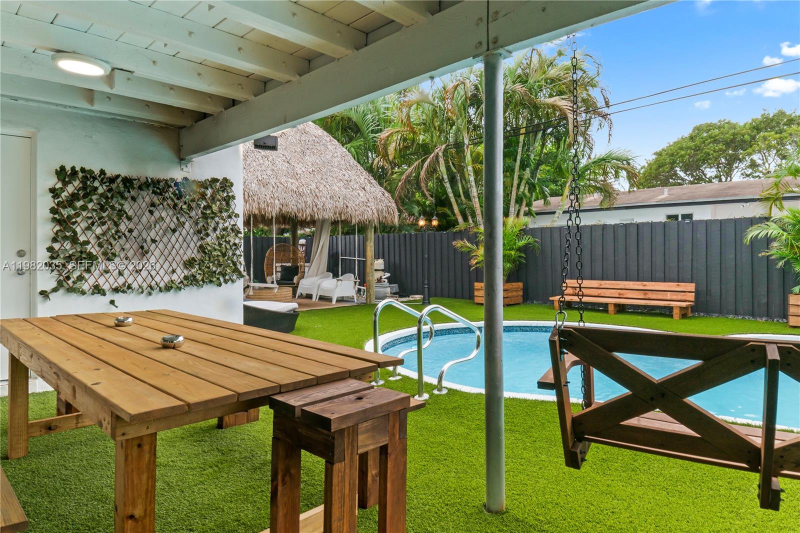 GREYKNOLL ESTATES - Residential