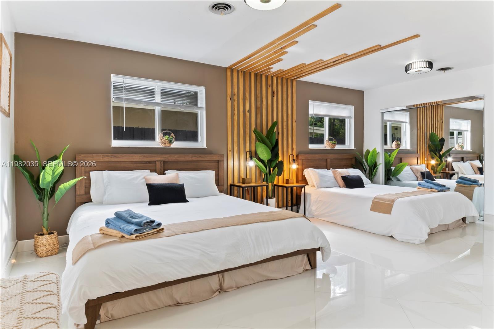 GREYKNOLL ESTATES - Residential