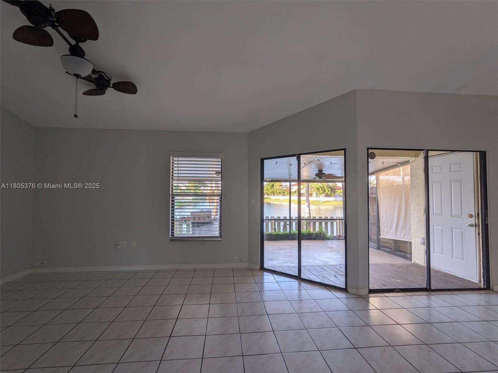 2711 San Remo Cir