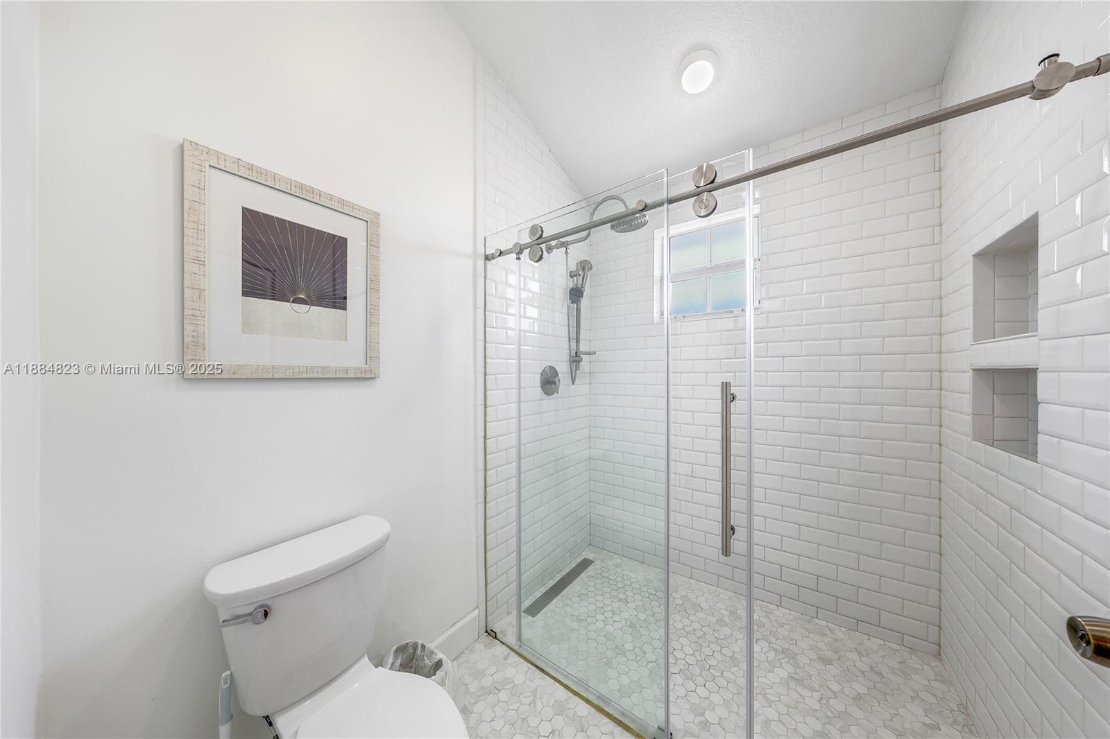 MCKEEVER TERR - Residential