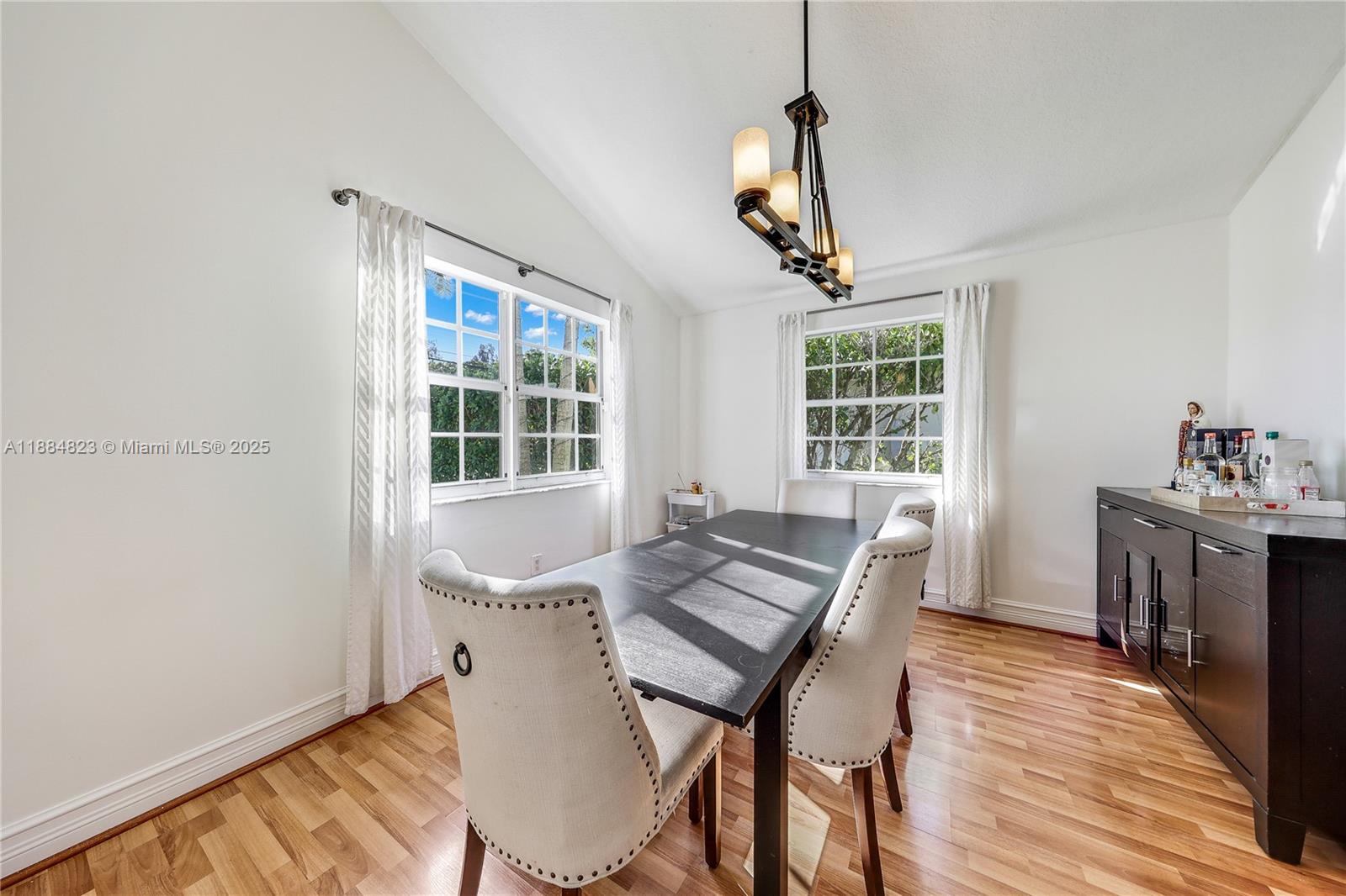 MCKEEVER TERR - Residential