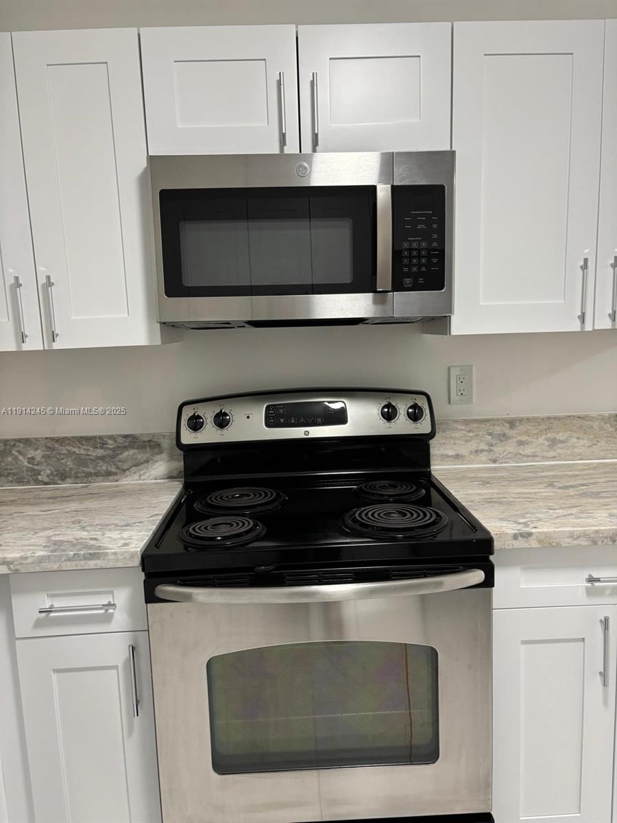 THE CLIPPER AT BISC COVE - Residential Lease