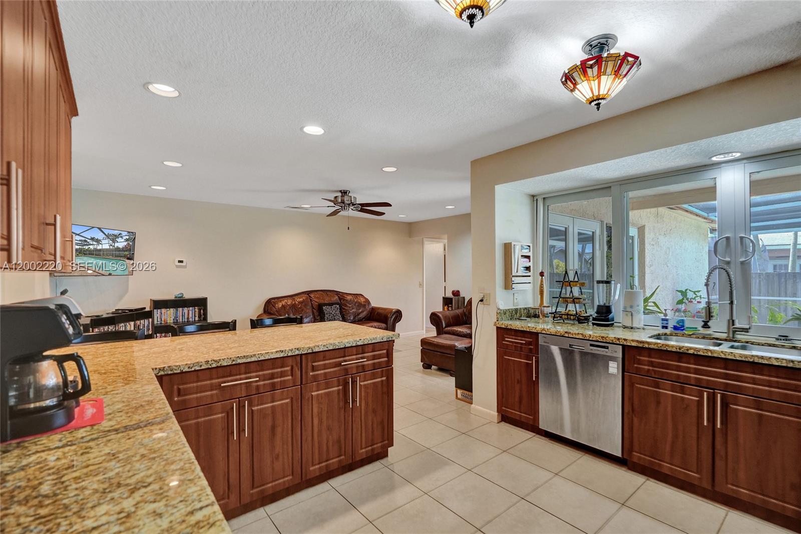 SUNRISE GOLF VILLAGE SEC - Residential