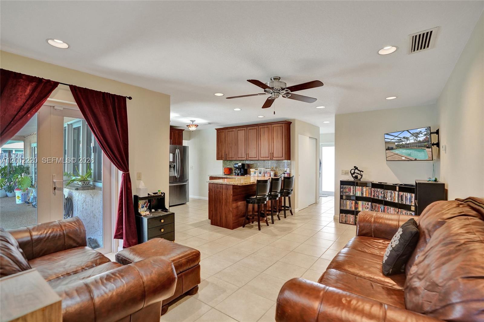 SUNRISE GOLF VILLAGE SEC - Residential