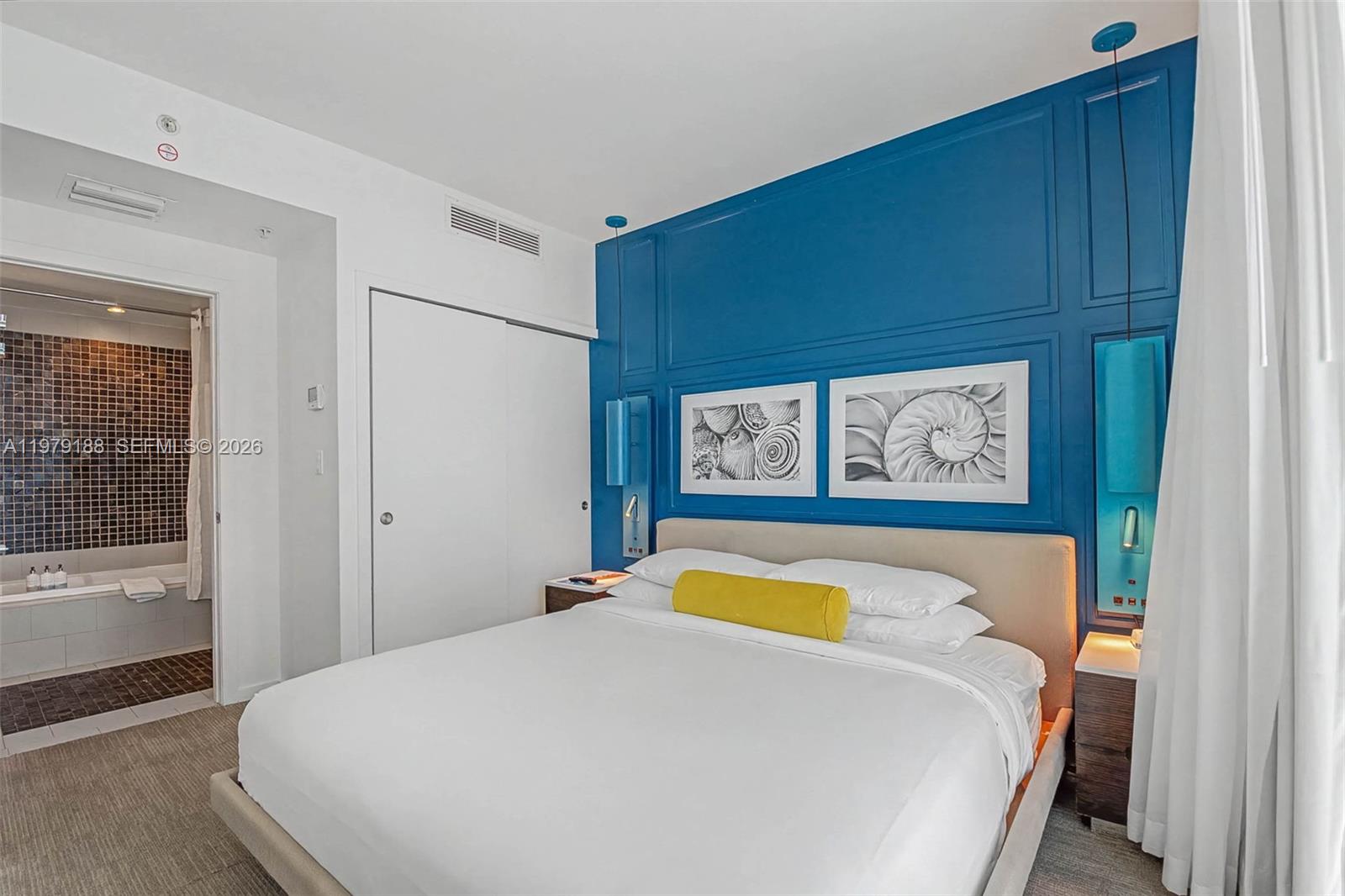 SOLE CONDO - Residential