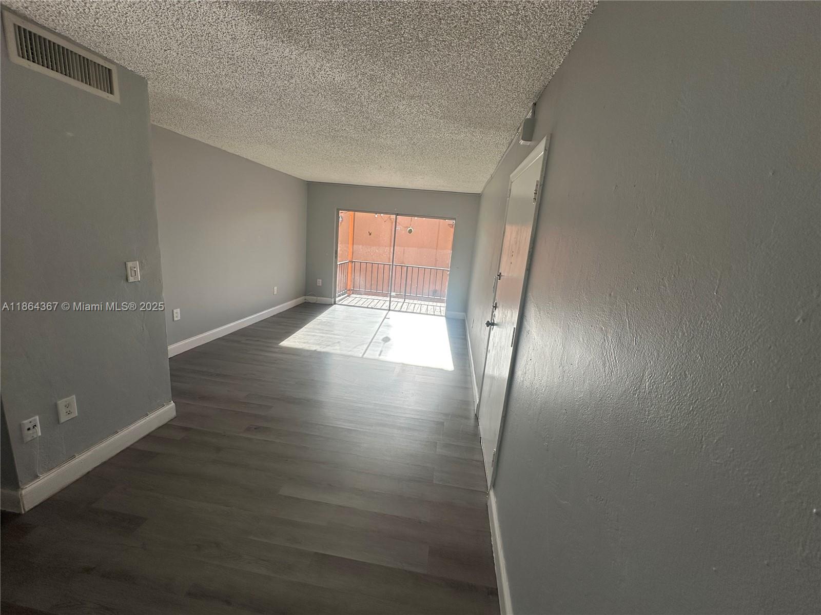 CYPRESS VILLAGE CONDO - Residential Lease