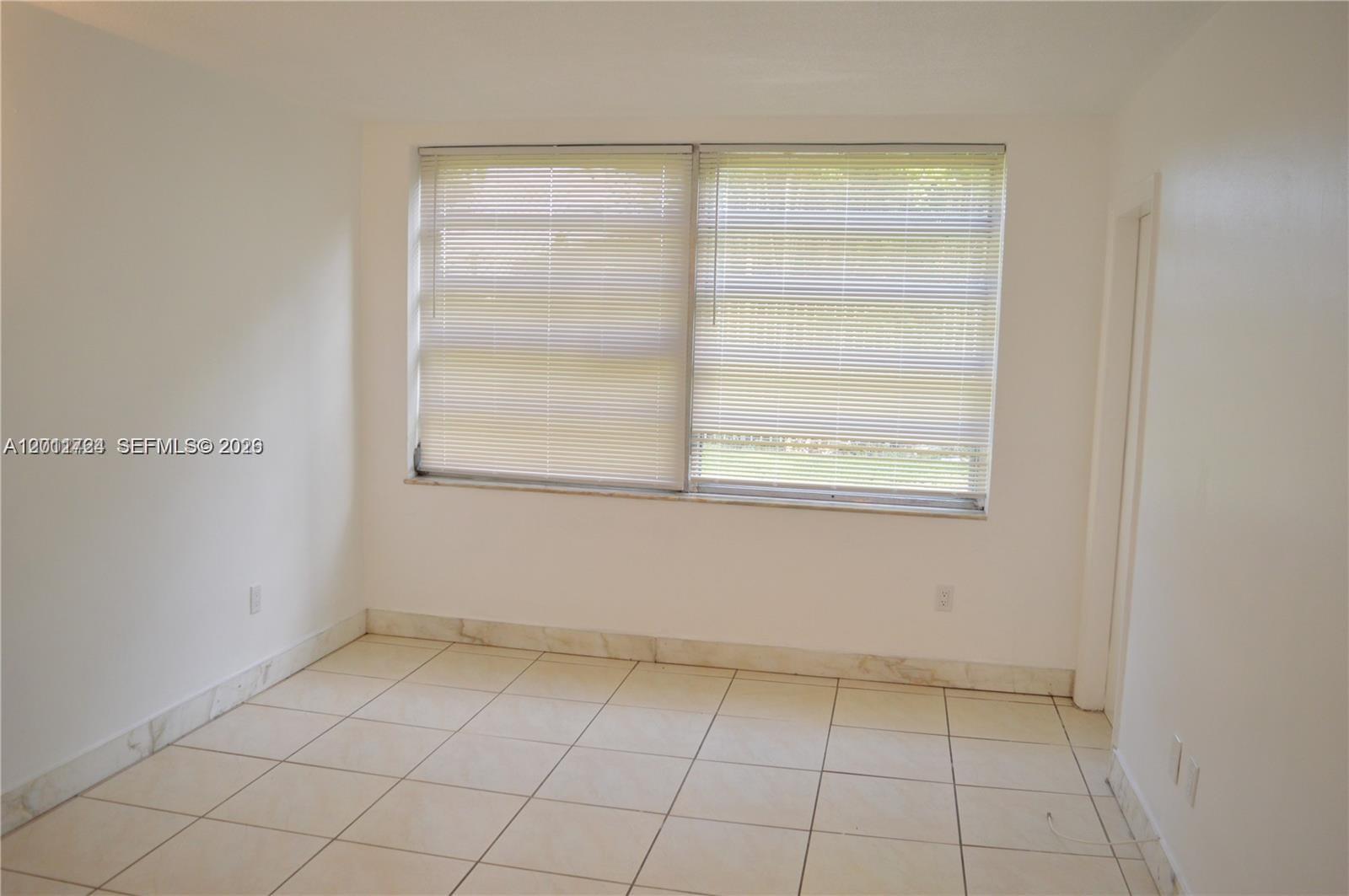 1601 NE 191st St B103