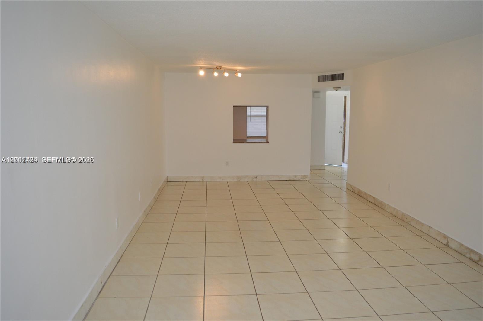 1601 NE 191st St B103