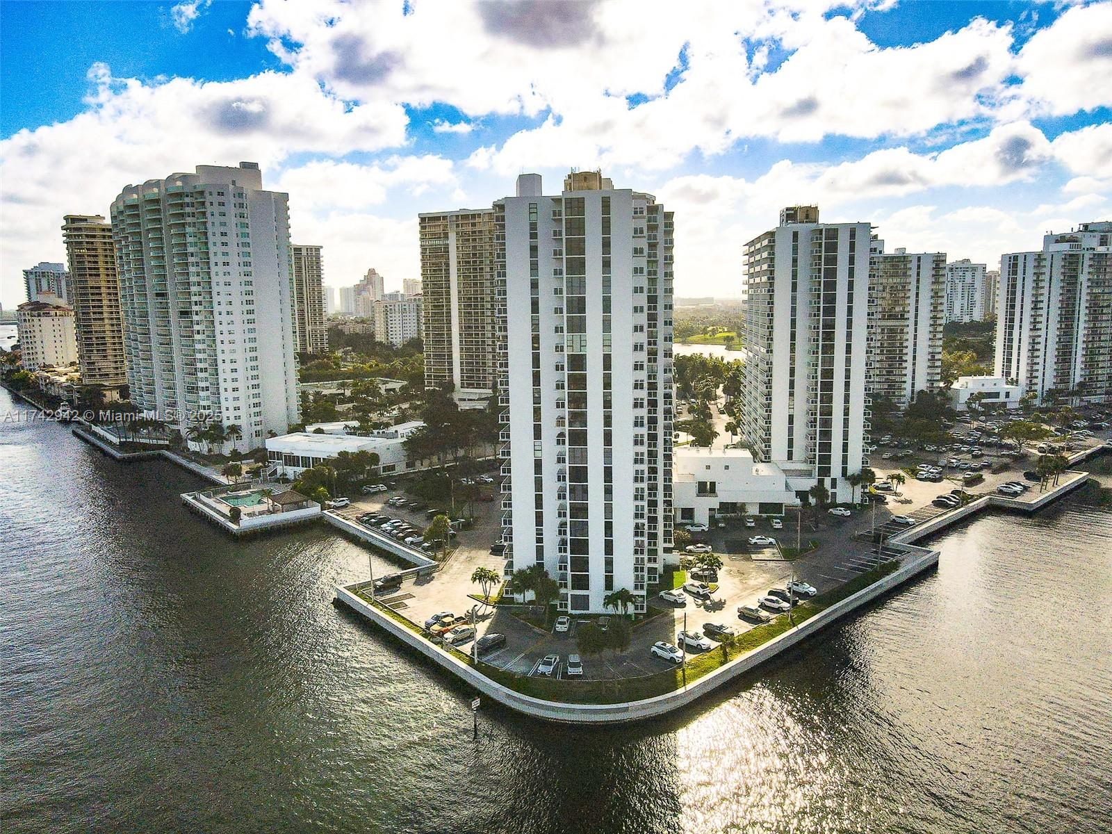 WATERVIEW CONDO - Residential