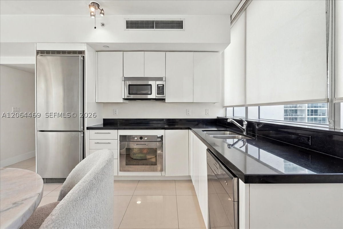92 SW 3rd St 1210