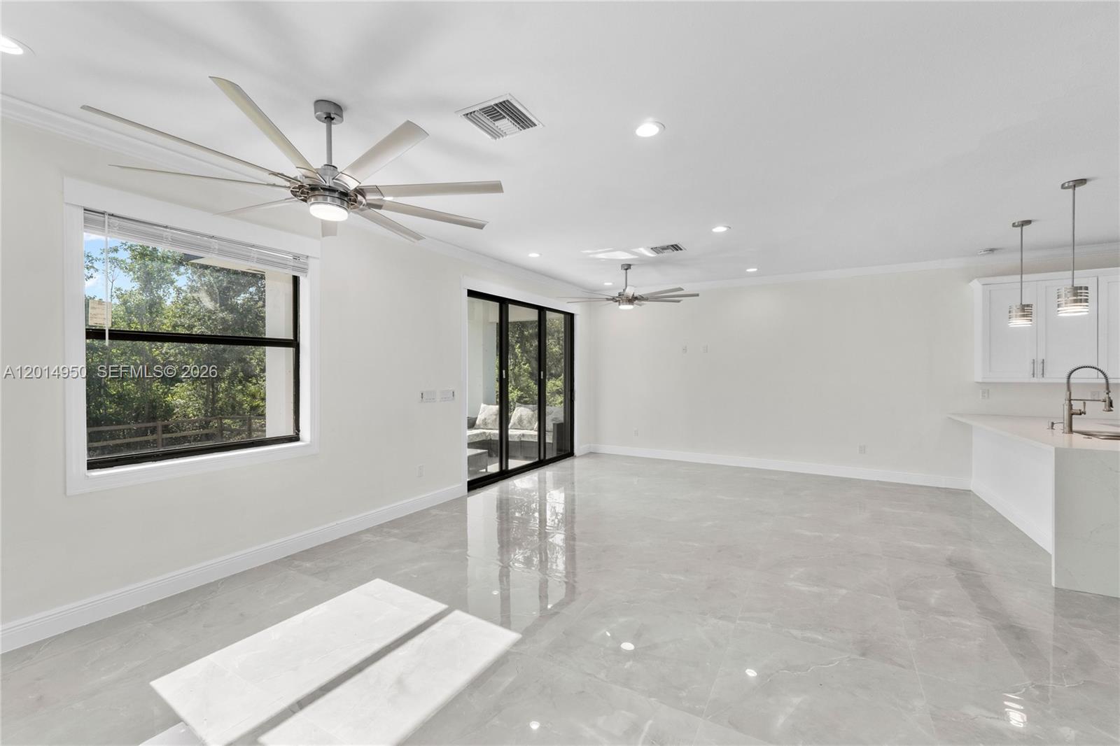 HIGHLANDS PARK SE AREA - Residential