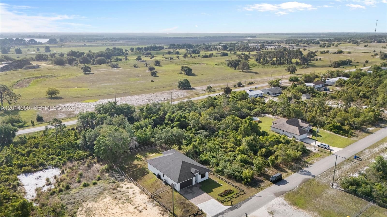 HIGHLANDS PARK SE AREA - Residential