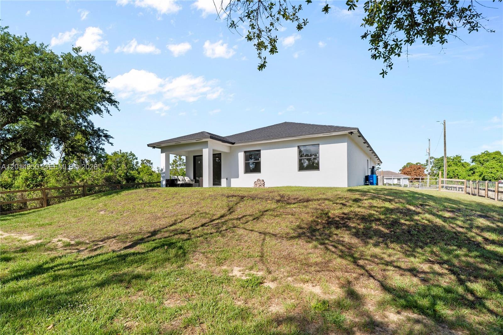 HIGHLANDS PARK SE AREA - Residential