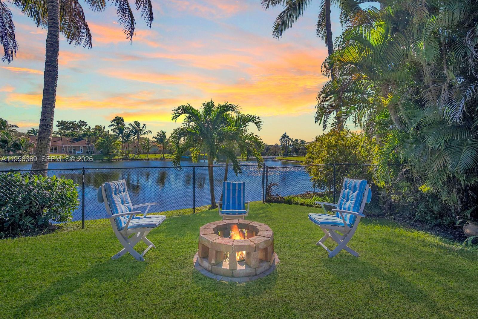 COOPERS GROVE - Residential