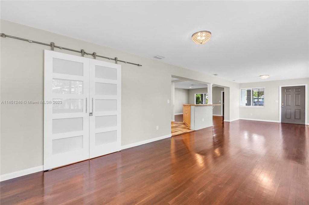 Photo of 1435 NE 38th St, Oakland Park, FL 33334 (MLS # A11451246)