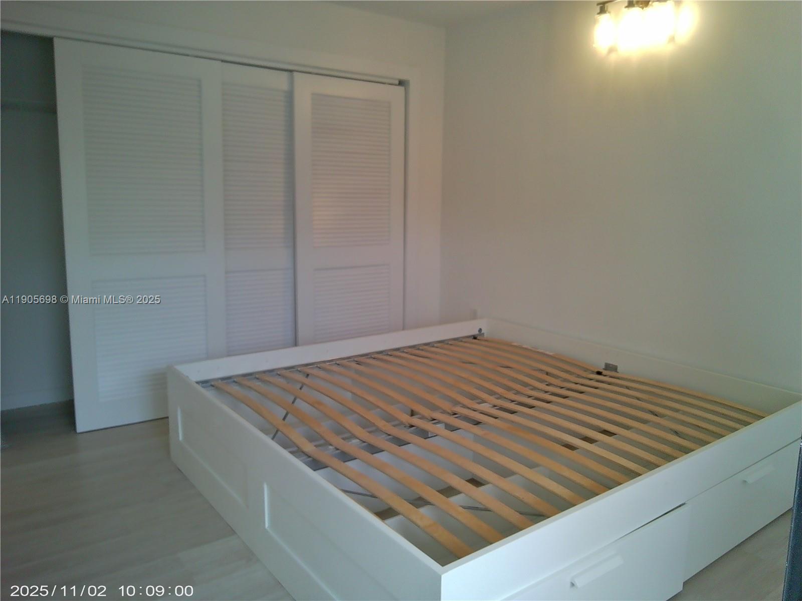 MALCOLM PEACOCKS - Residential