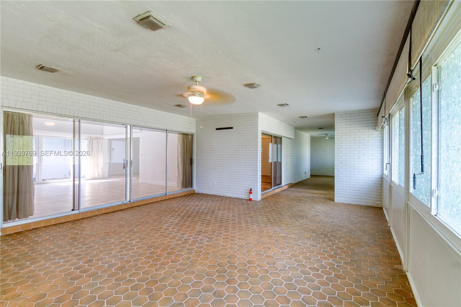 WOODLANDS SEC SIX - Residential