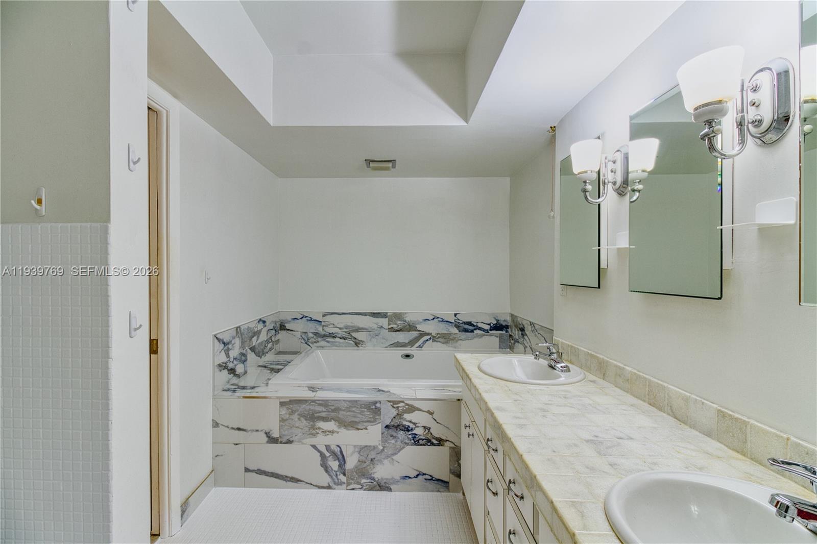 WOODLANDS SEC SIX - Residential