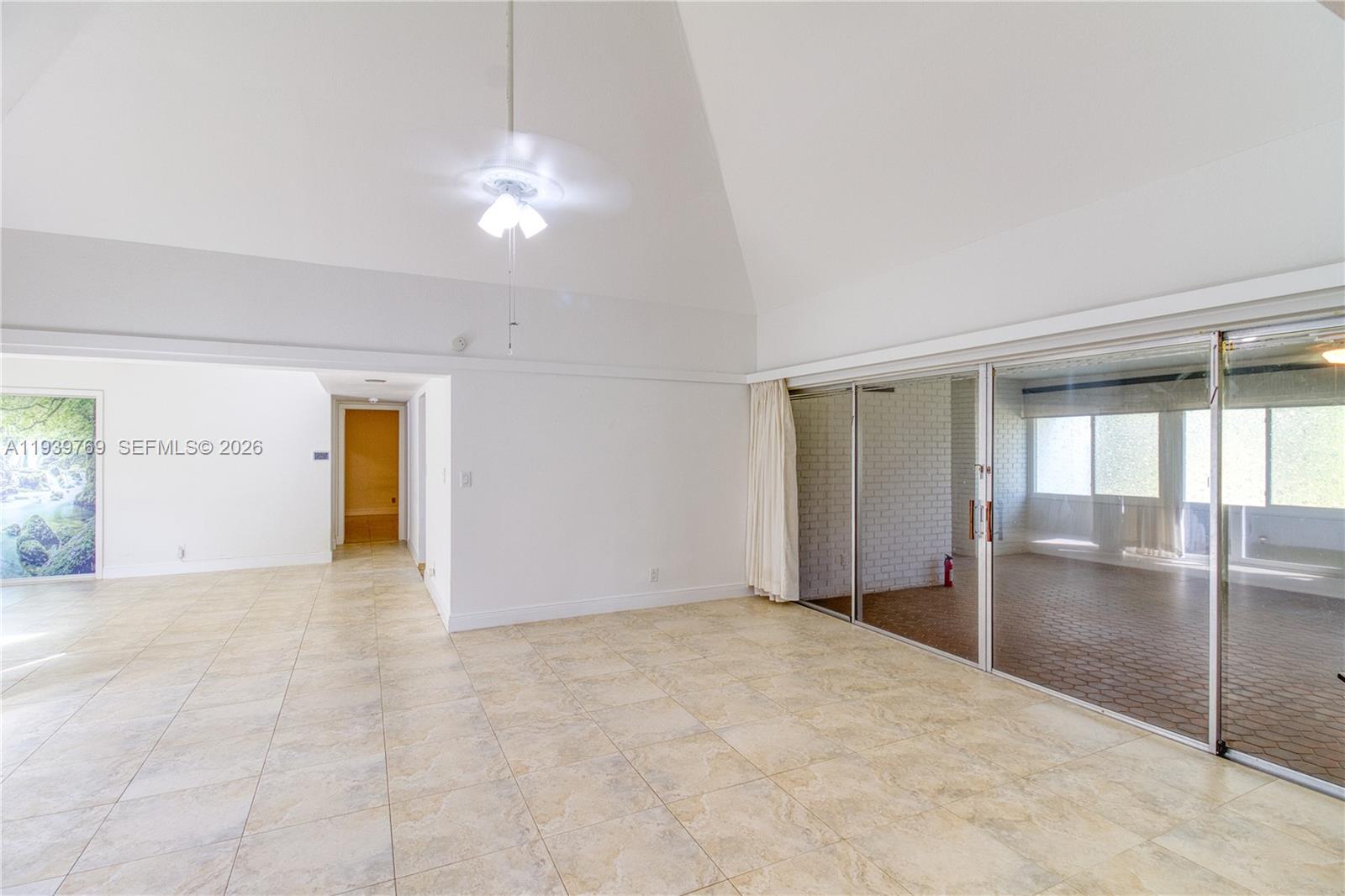 WOODLANDS SEC SIX - Residential