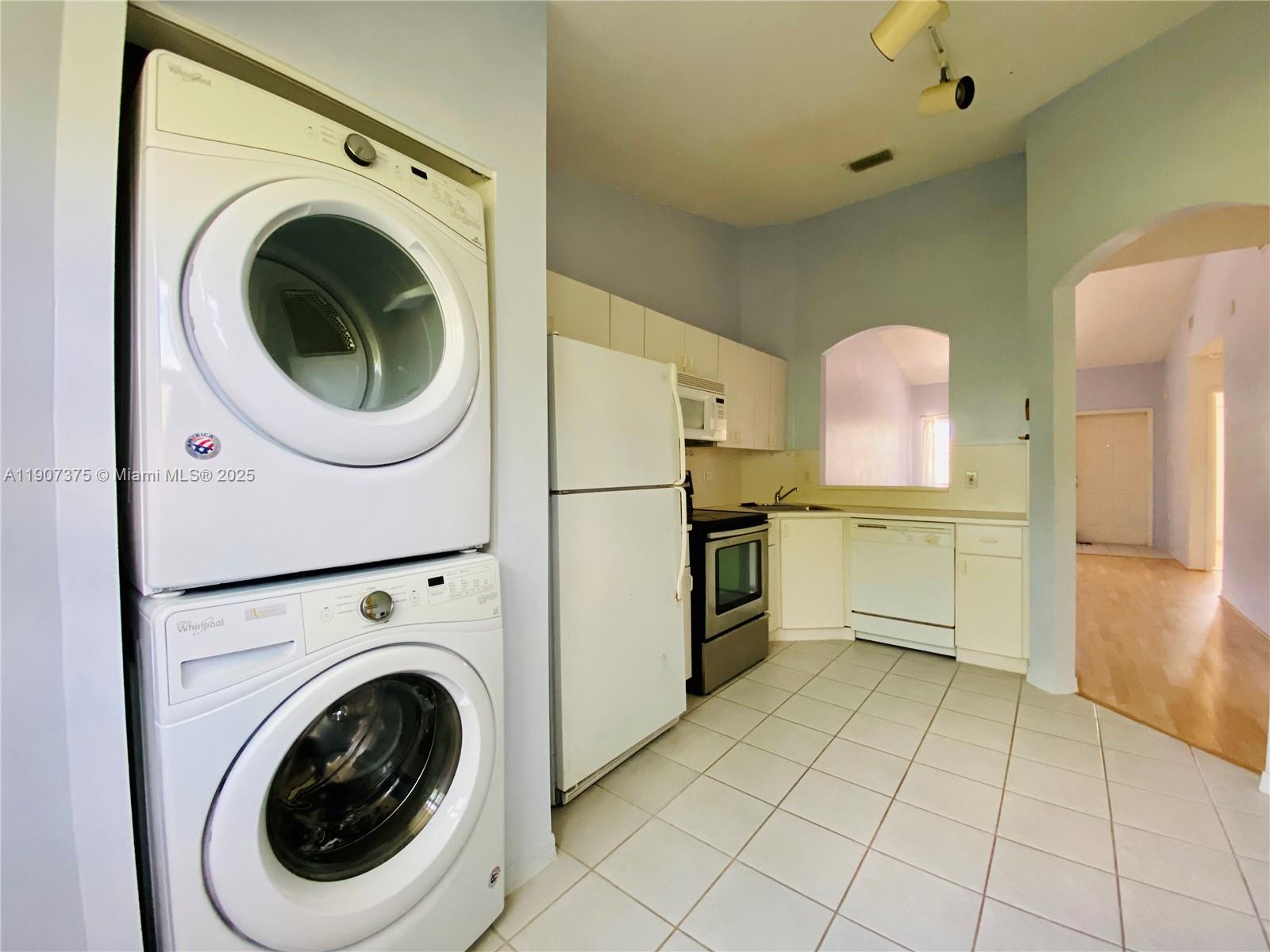 PRESERVE AT WALNUT CREEK - Residential Lease