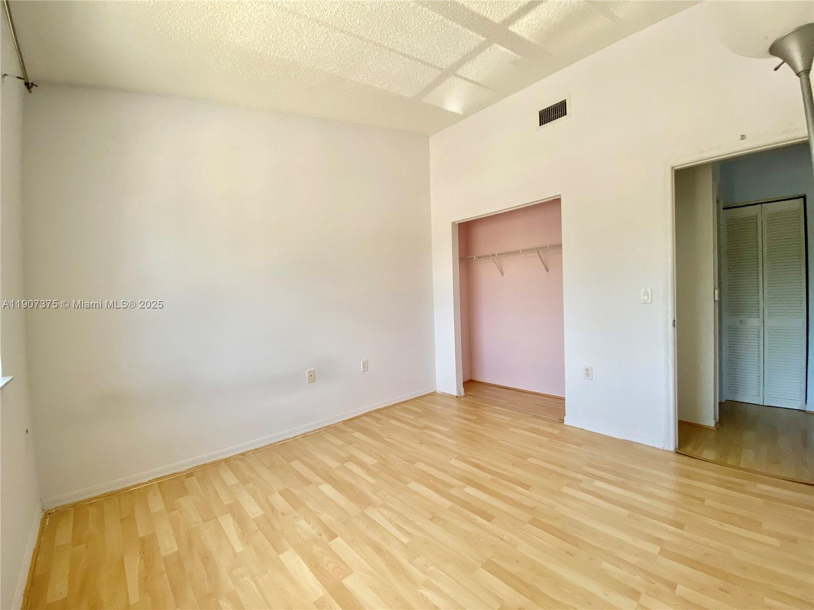 PRESERVE AT WALNUT CREEK - Residential Lease