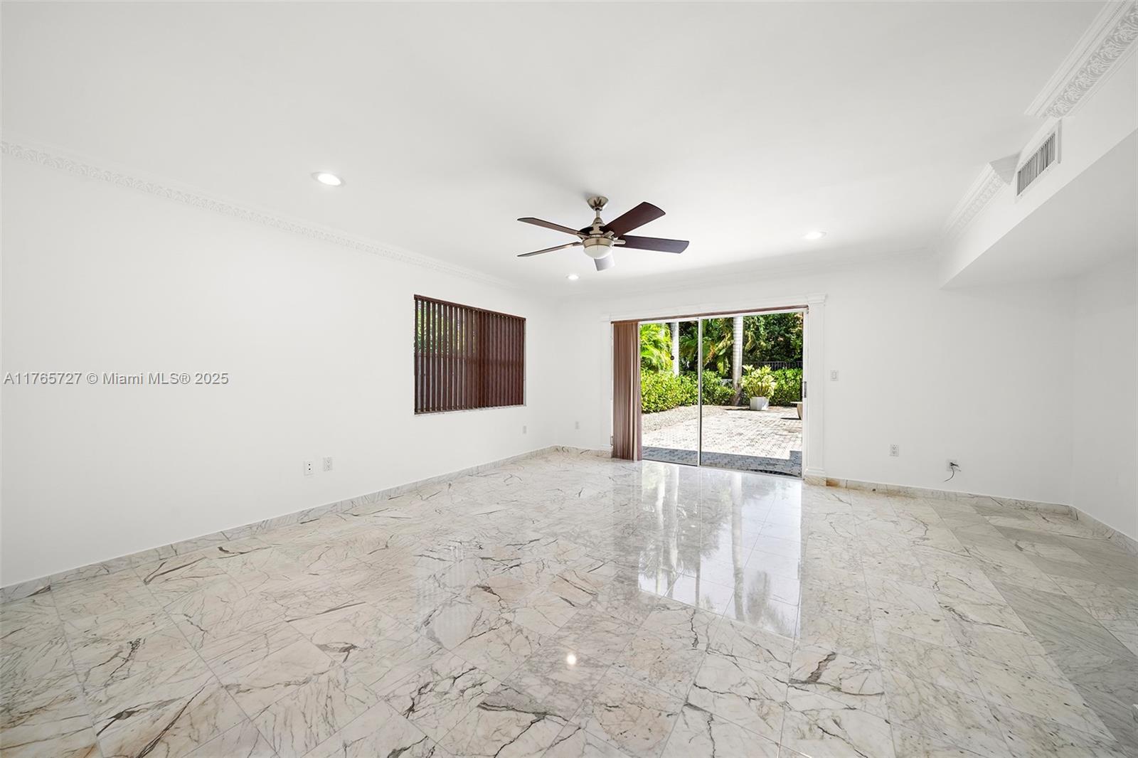 GOLDEN BEACH SEC E - Residential Lease