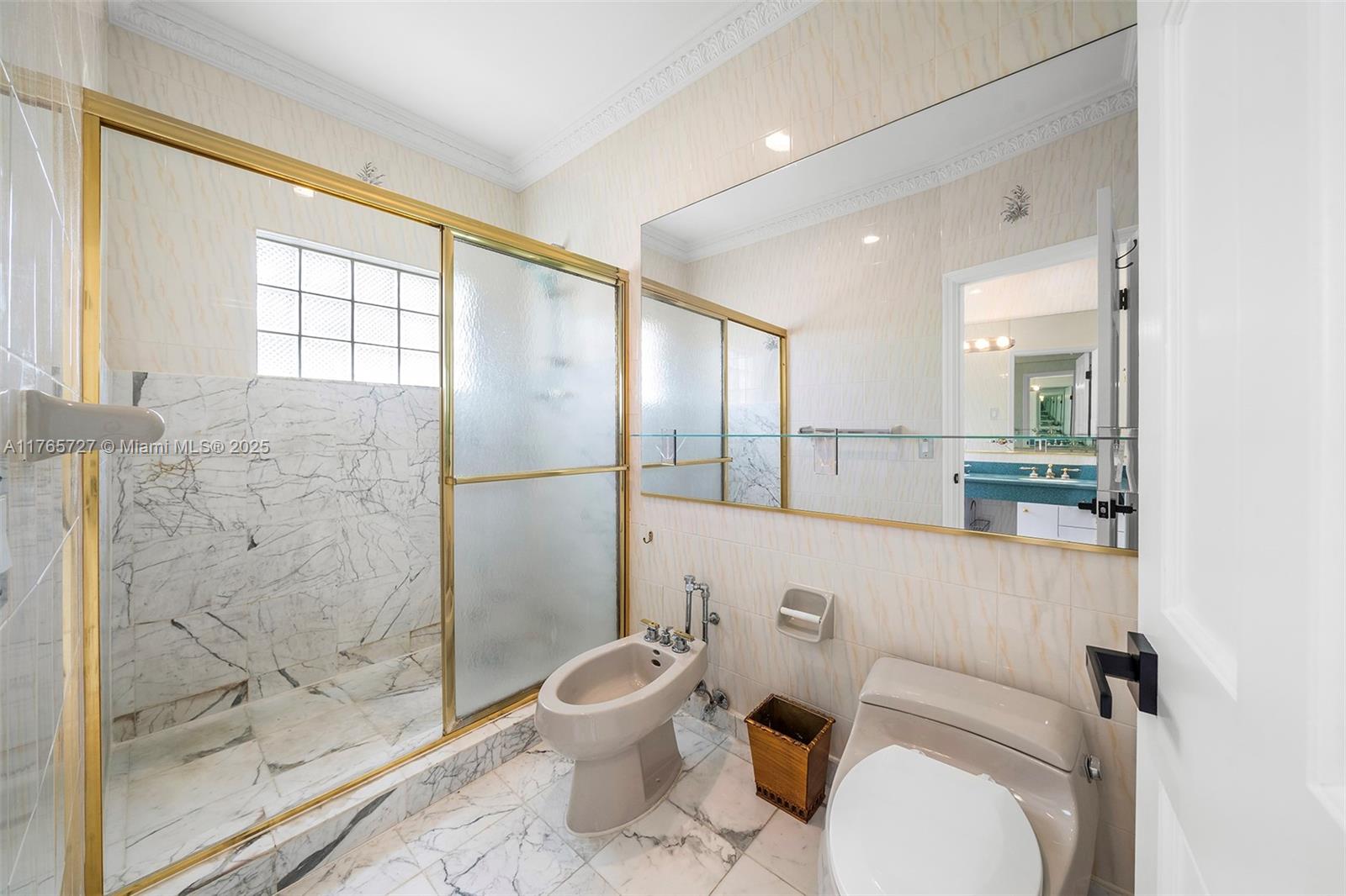 GOLDEN BEACH SEC E - Residential Lease