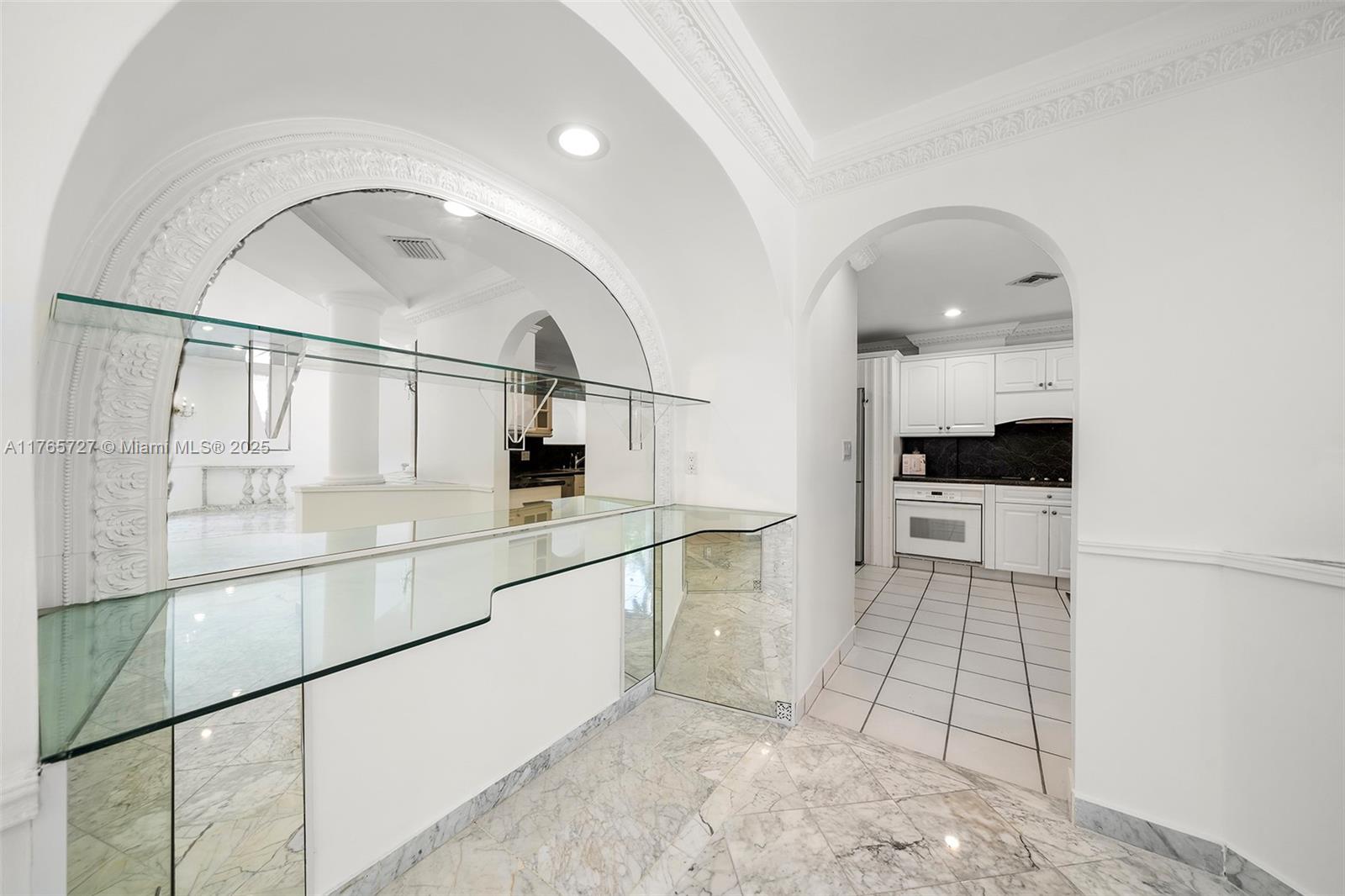 GOLDEN BEACH SEC E - Residential Lease