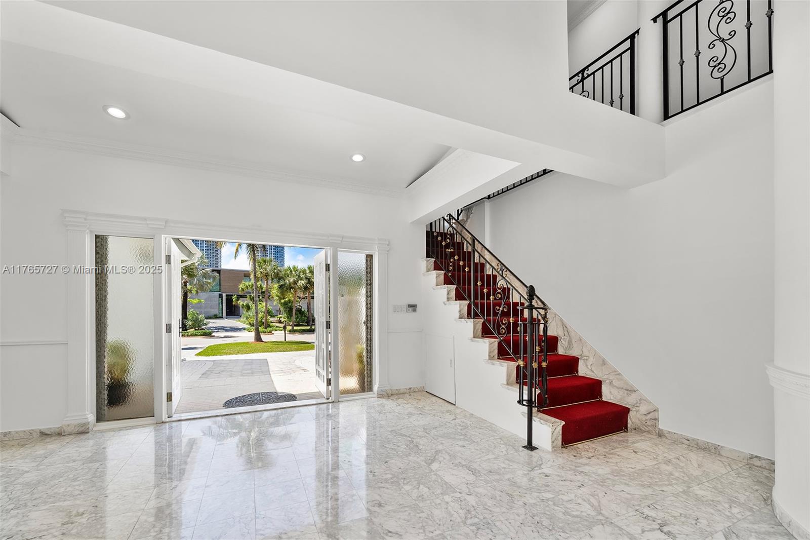 GOLDEN BEACH SEC E - Residential Lease