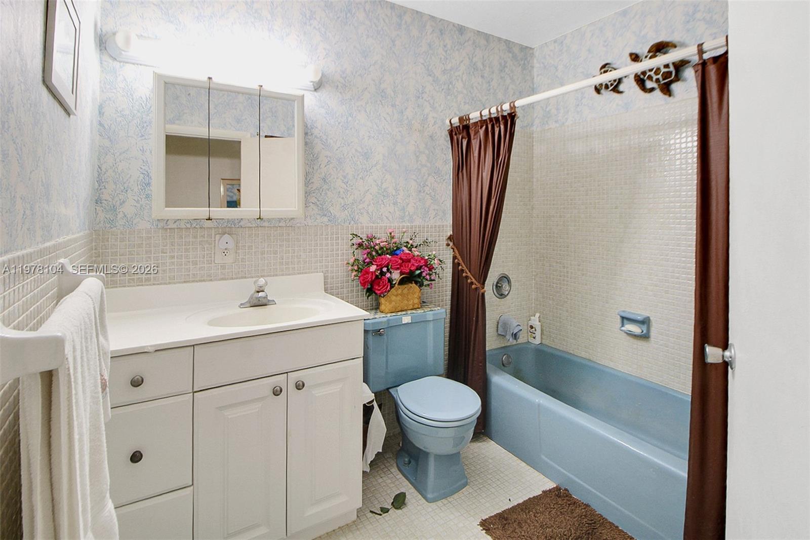 HIDEAWAY PINES SEC THREE - Residential