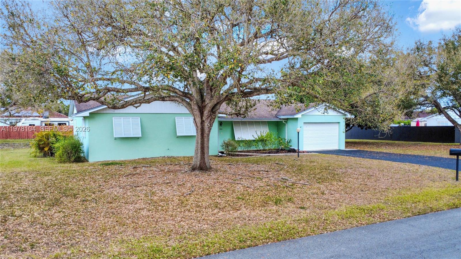 HIDEAWAY PINES SEC THREE - Residential