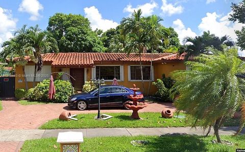 7375 NW 4th St Miami FL 33126