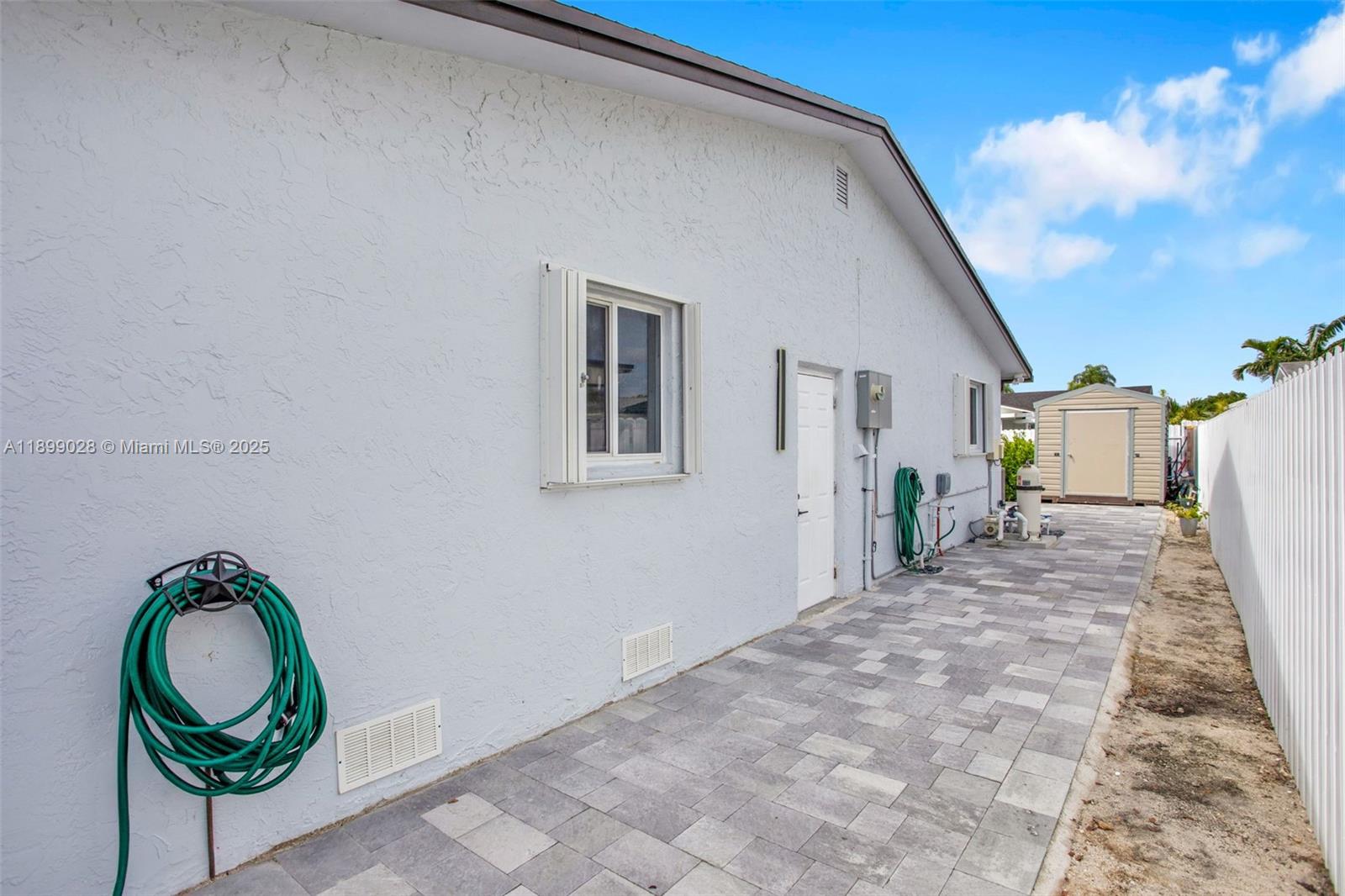 SOUTHLAND PINES - Residential