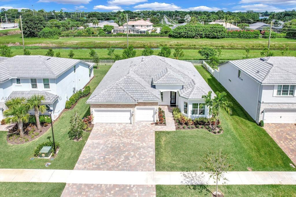 WINDSONG ESTATES - Residential