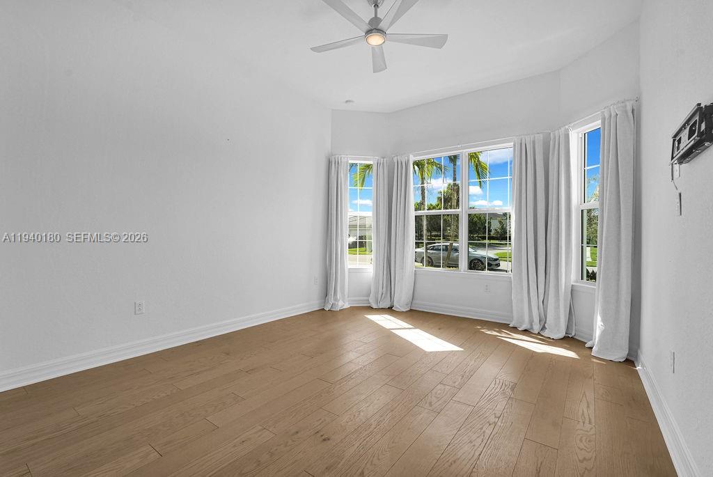 WINDSONG ESTATES - Residential