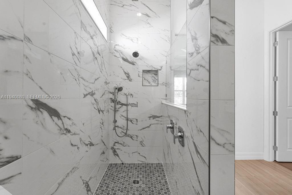 WINDSONG ESTATES - Residential