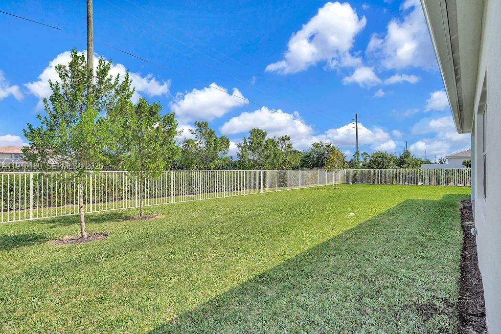 WINDSONG ESTATES - Residential