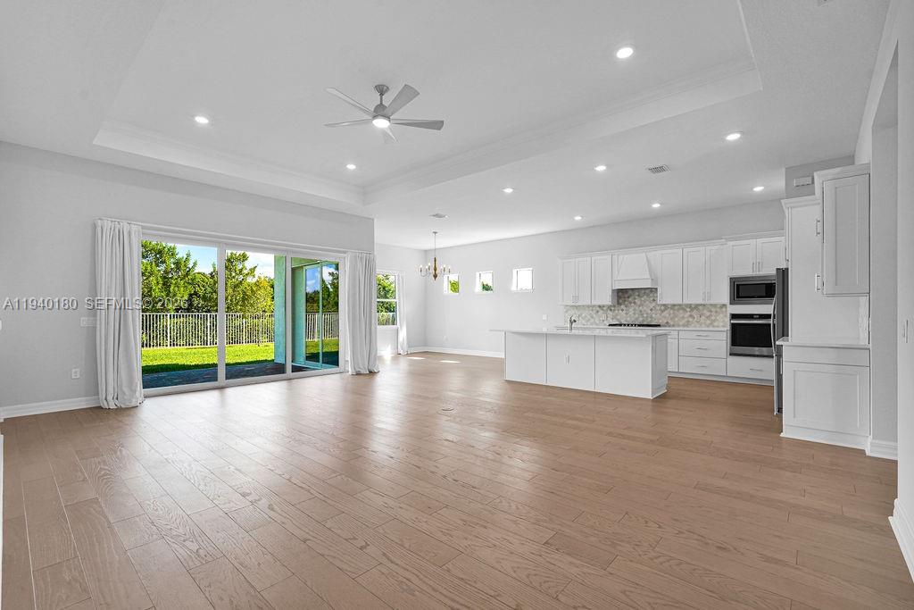 WINDSONG ESTATES - Residential