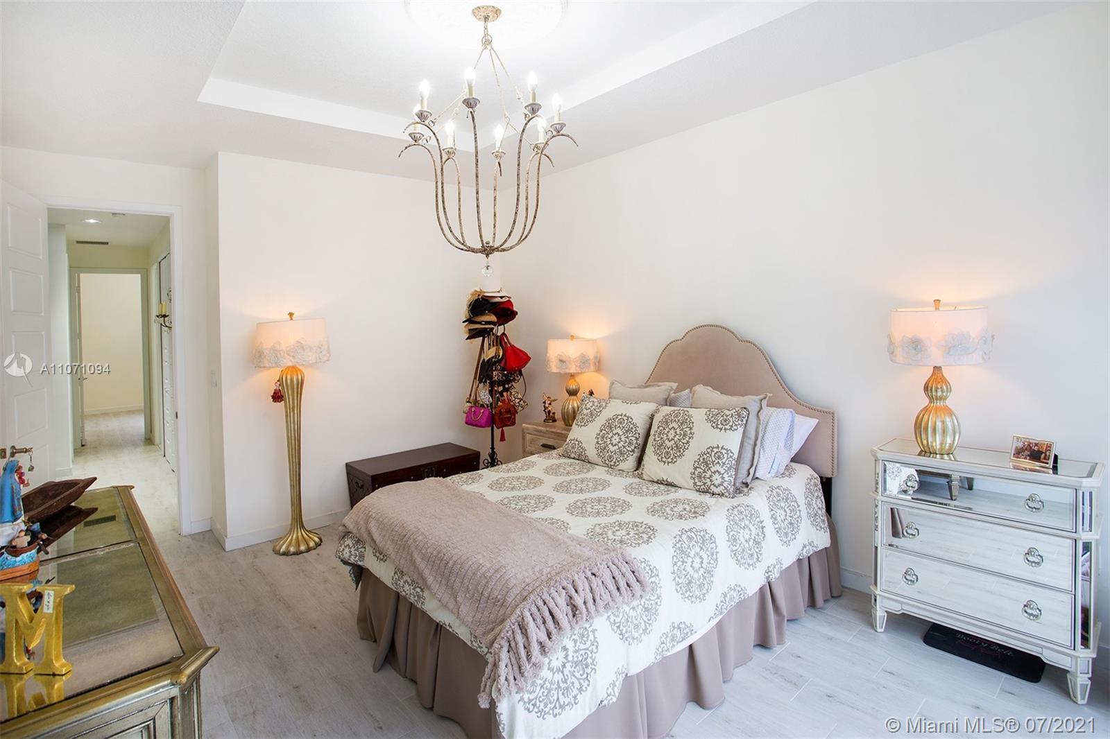 VENETIAN PARC WEST - Residential Lease