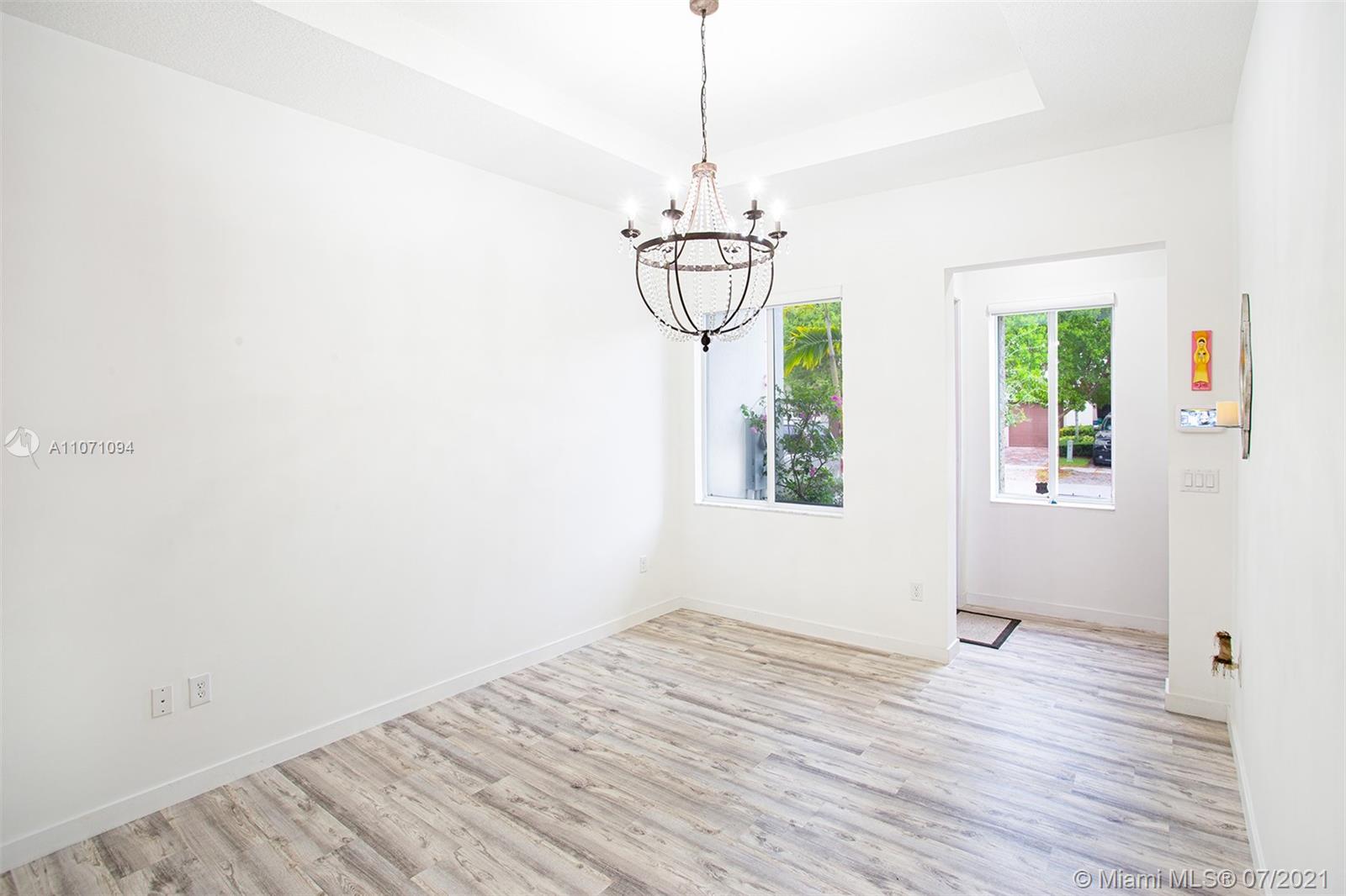 VENETIAN PARC WEST - Residential Lease