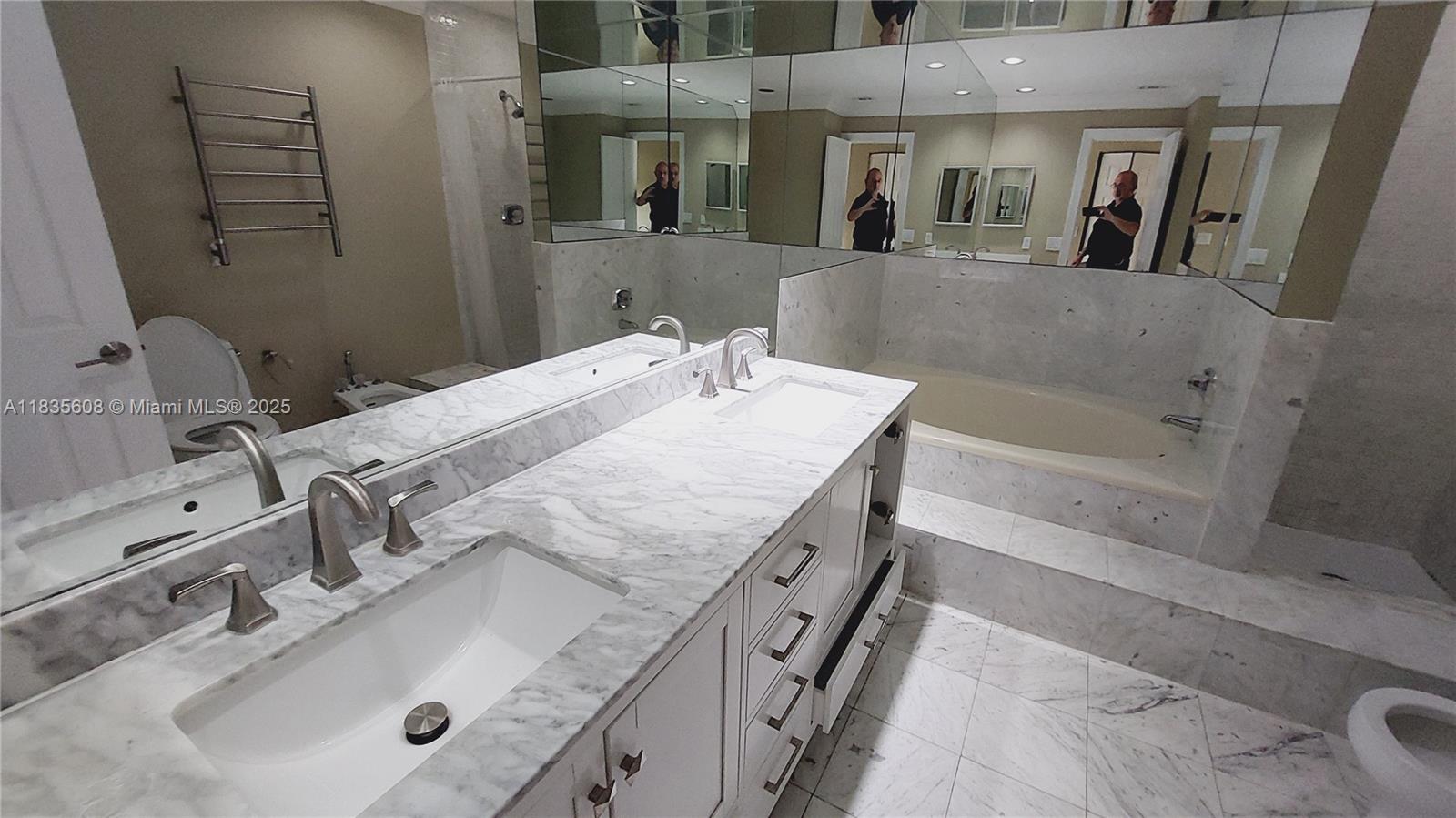 POINCIANA IS YT & RCQ CLU - Residential Lease